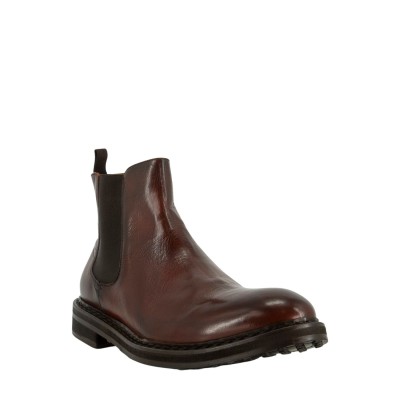 CHELSEA BOOTS