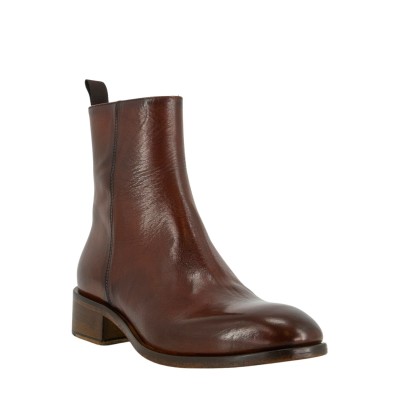 STIEFELETTEN