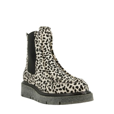 CHELSEA BOOTS VIORICA