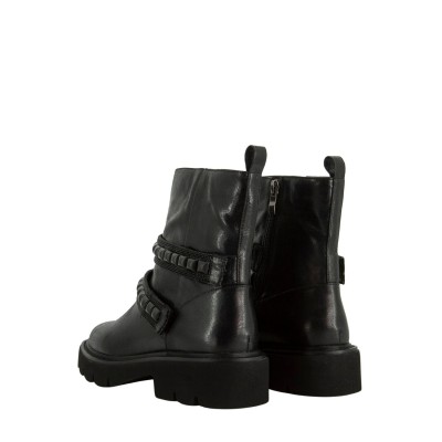 STIEFELETTEN