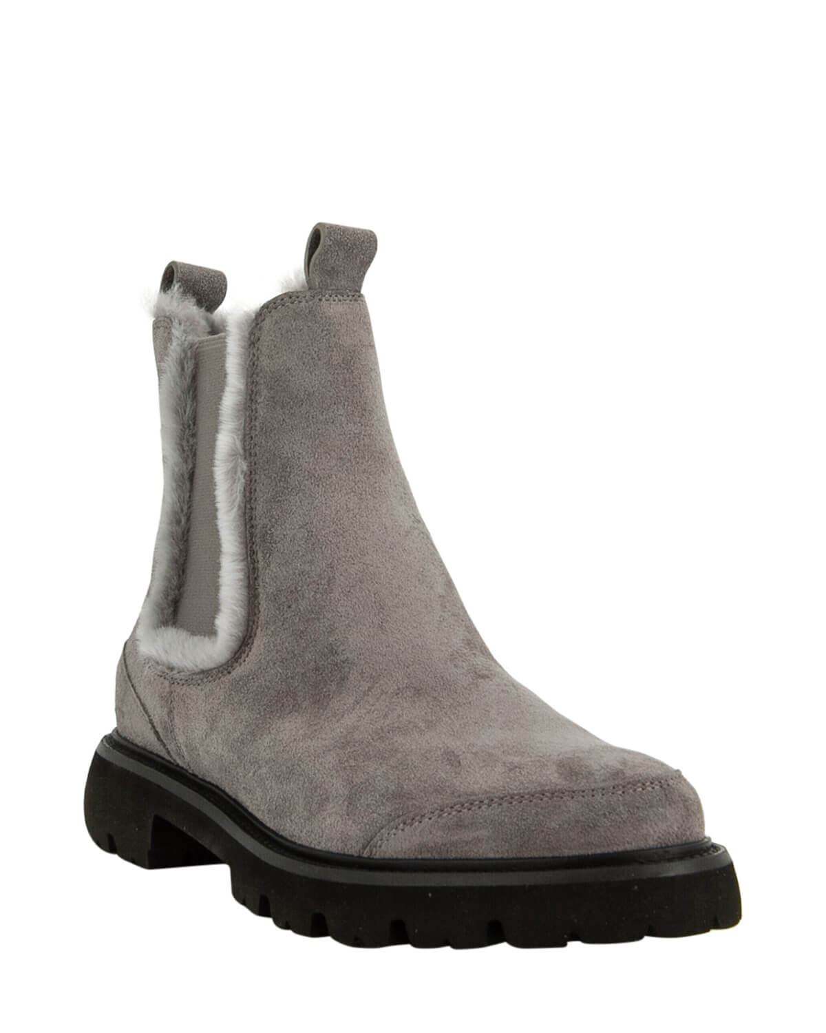CHELSEA BOOTS